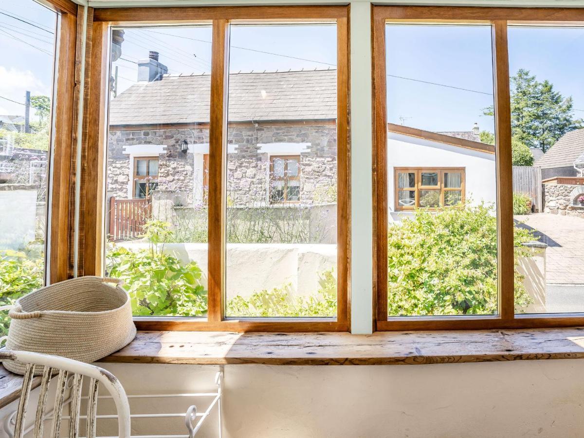 Sea Pickle Cottage ハバーフォードウェスト エクステリア 写真