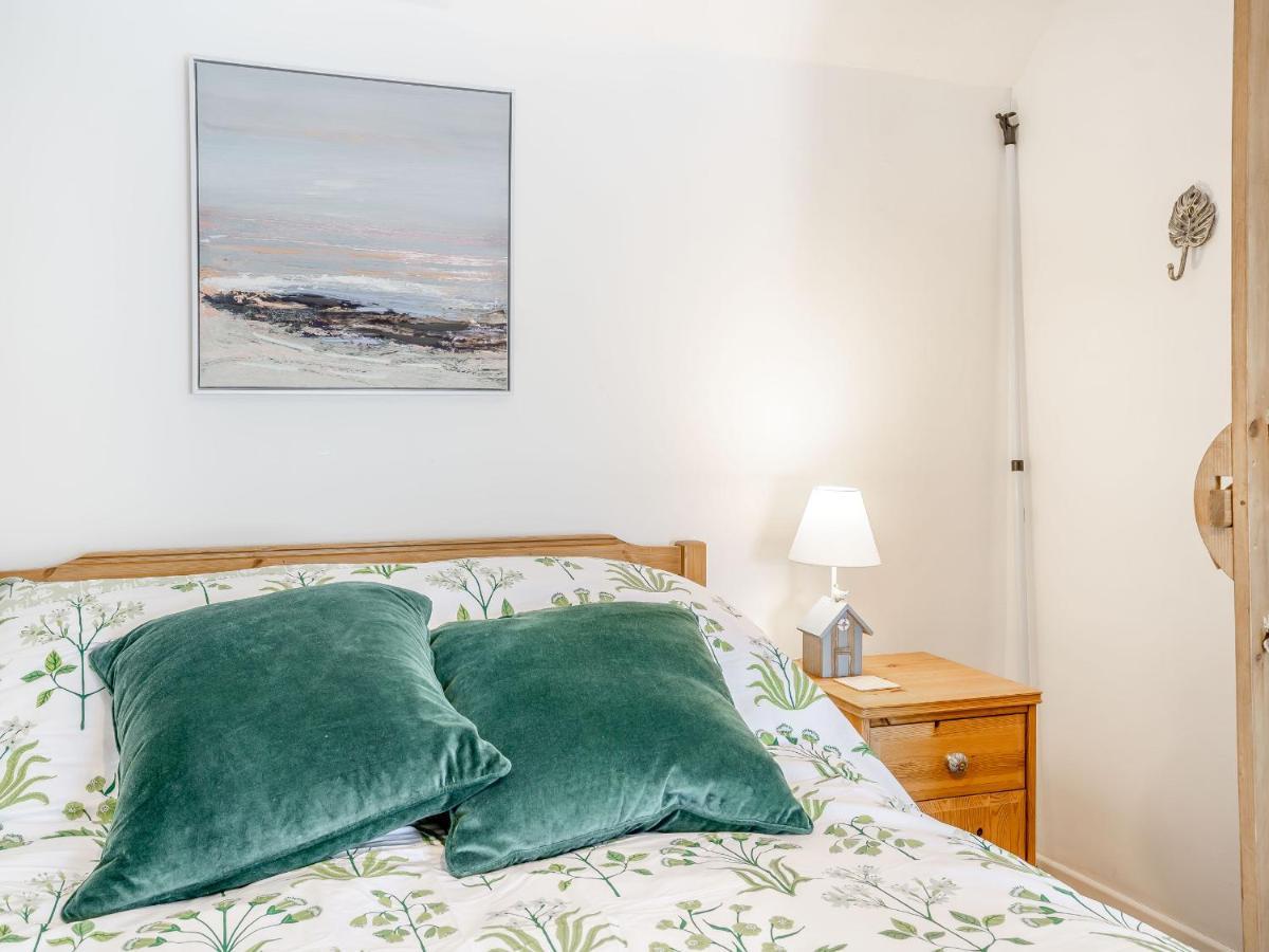 Sea Pickle Cottage ハバーフォードウェスト エクステリア 写真