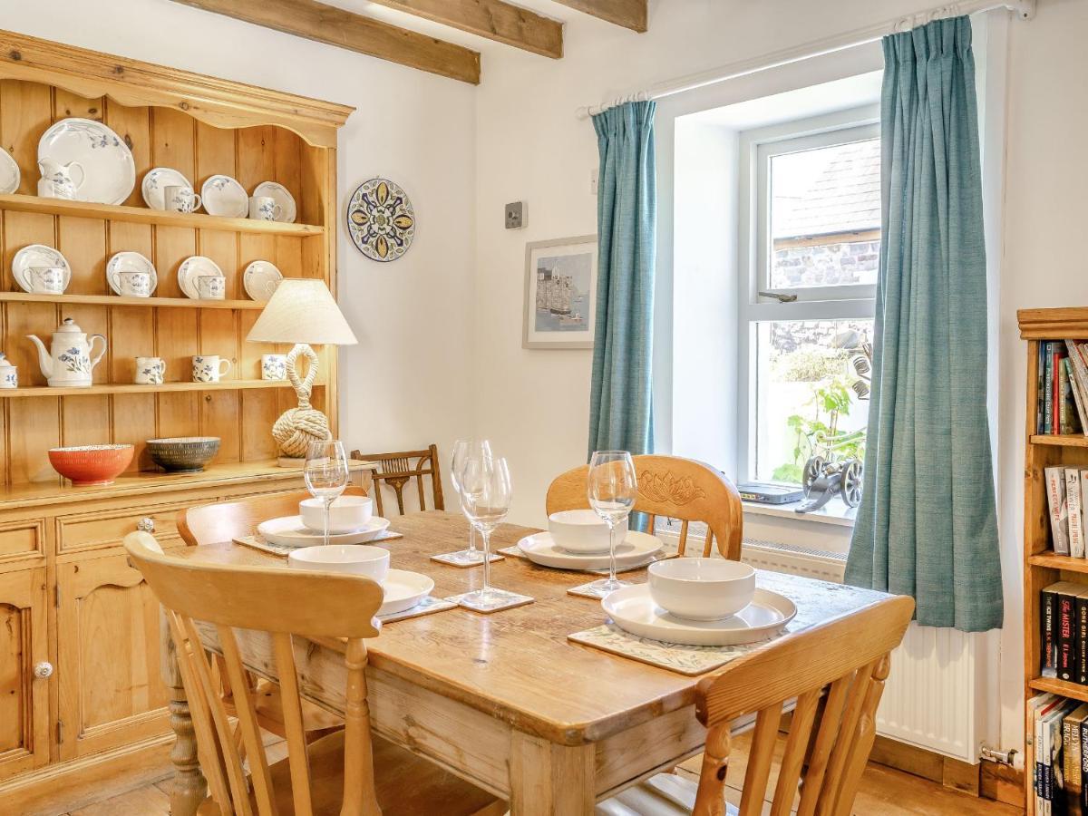 Sea Pickle Cottage ハバーフォードウェスト エクステリア 写真